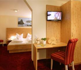 Zimmer, die der Natur Raum geben: Natürlich gebettet - Natur- & Sporthotel Zuflucht